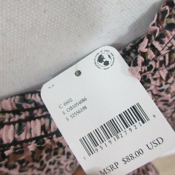 Free People Movement Top Small Off Shoulder Pink Cheetah Print Bell Sleeves $88 - Picture 7 of 9